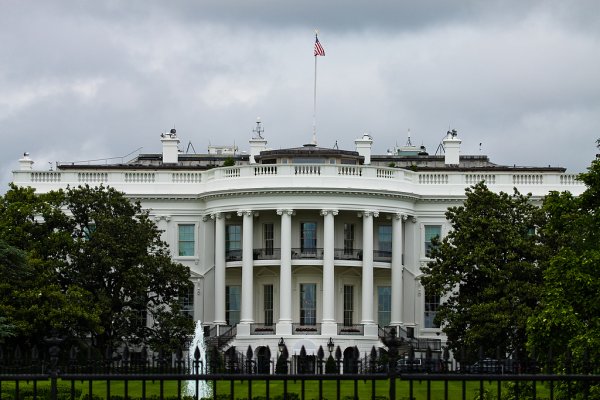 众团优配 特朗普签署行政命令，正式实施美日贸易协议